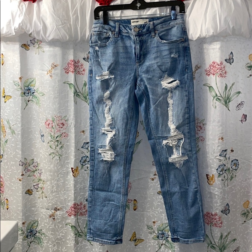 Garage Distressed Jeans